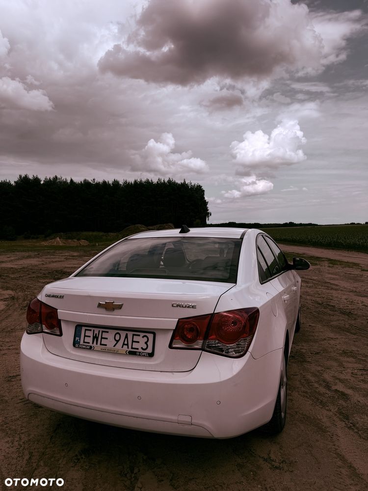 Chevrolet Cruze - 4