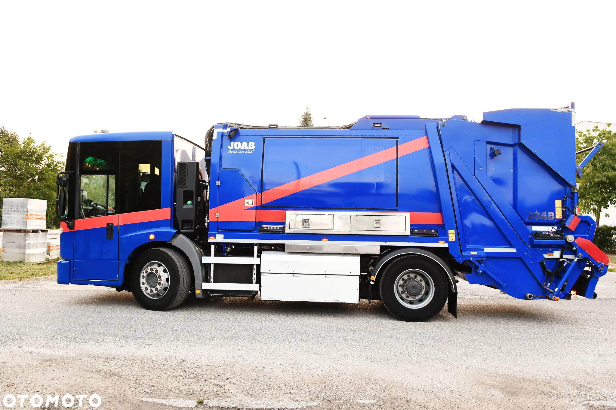 Mercedes-Benz ECONIC - 3