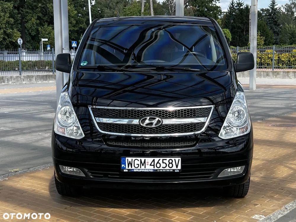 Hyundai H-1 Starex - 3