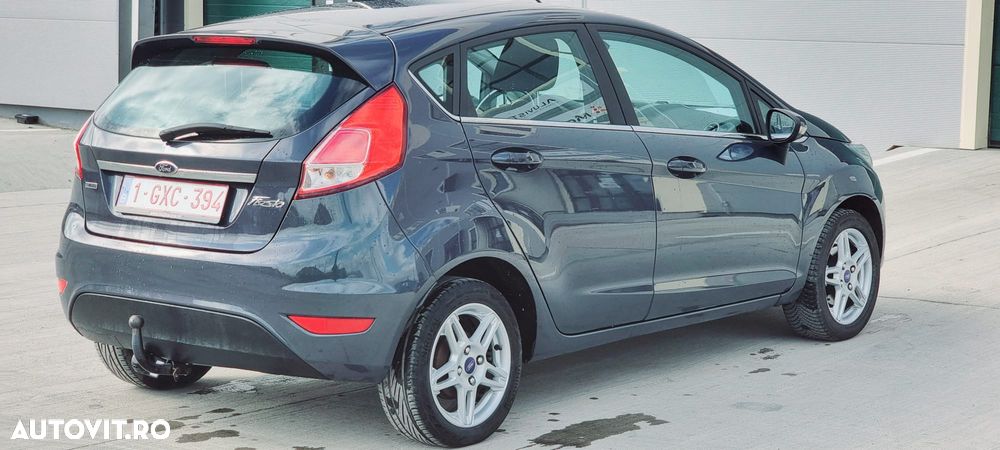 Volkswagen Tiguan - 4