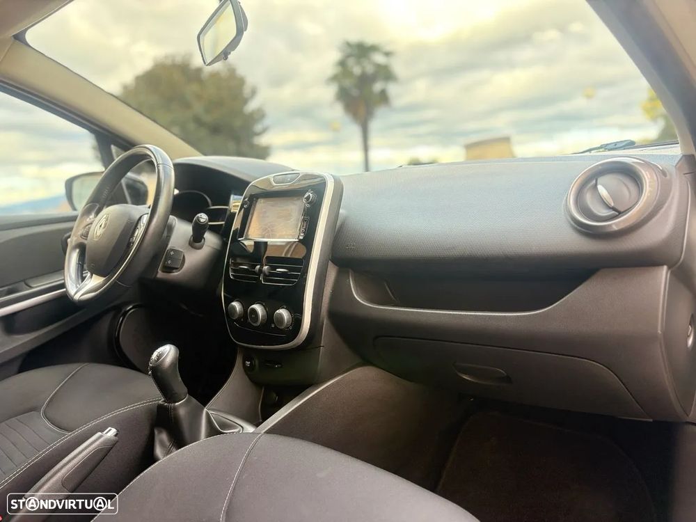 Renault Clio 0.9 TCe Limited Edition - 14