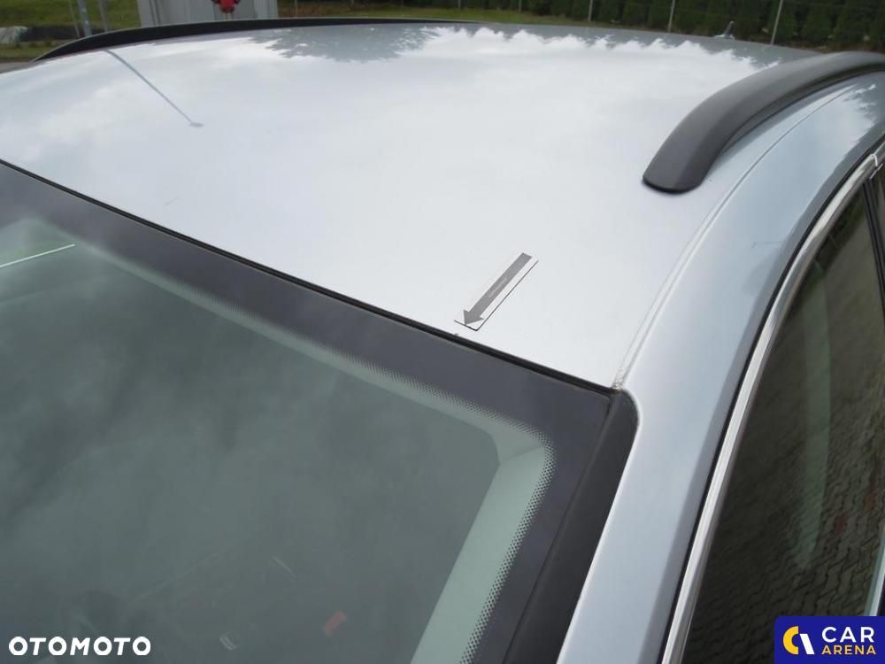Volkswagen Passat - 33