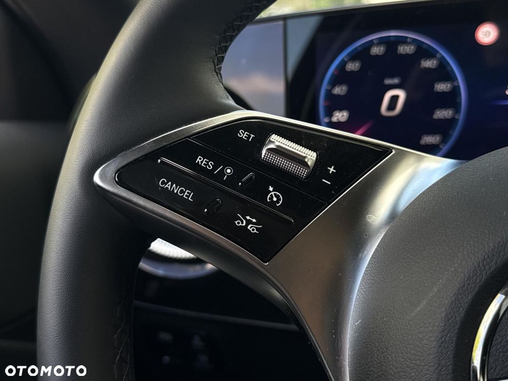 Mercedes-Benz CLA 200 mHEV 8G-DCT - 28