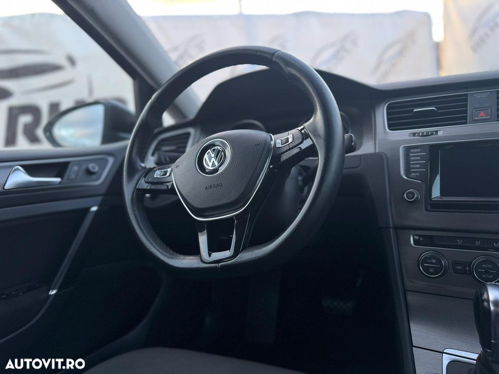 Volkswagen Golf 2.0 TDI (BlueMotion Technology) DSG Comfortline - 7