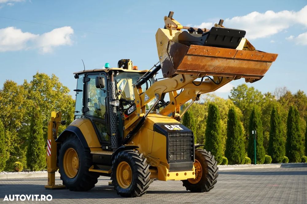 Cat 432 F2 / BULDOEXCAVATOR / AN 2019 / SET GALETE - 6