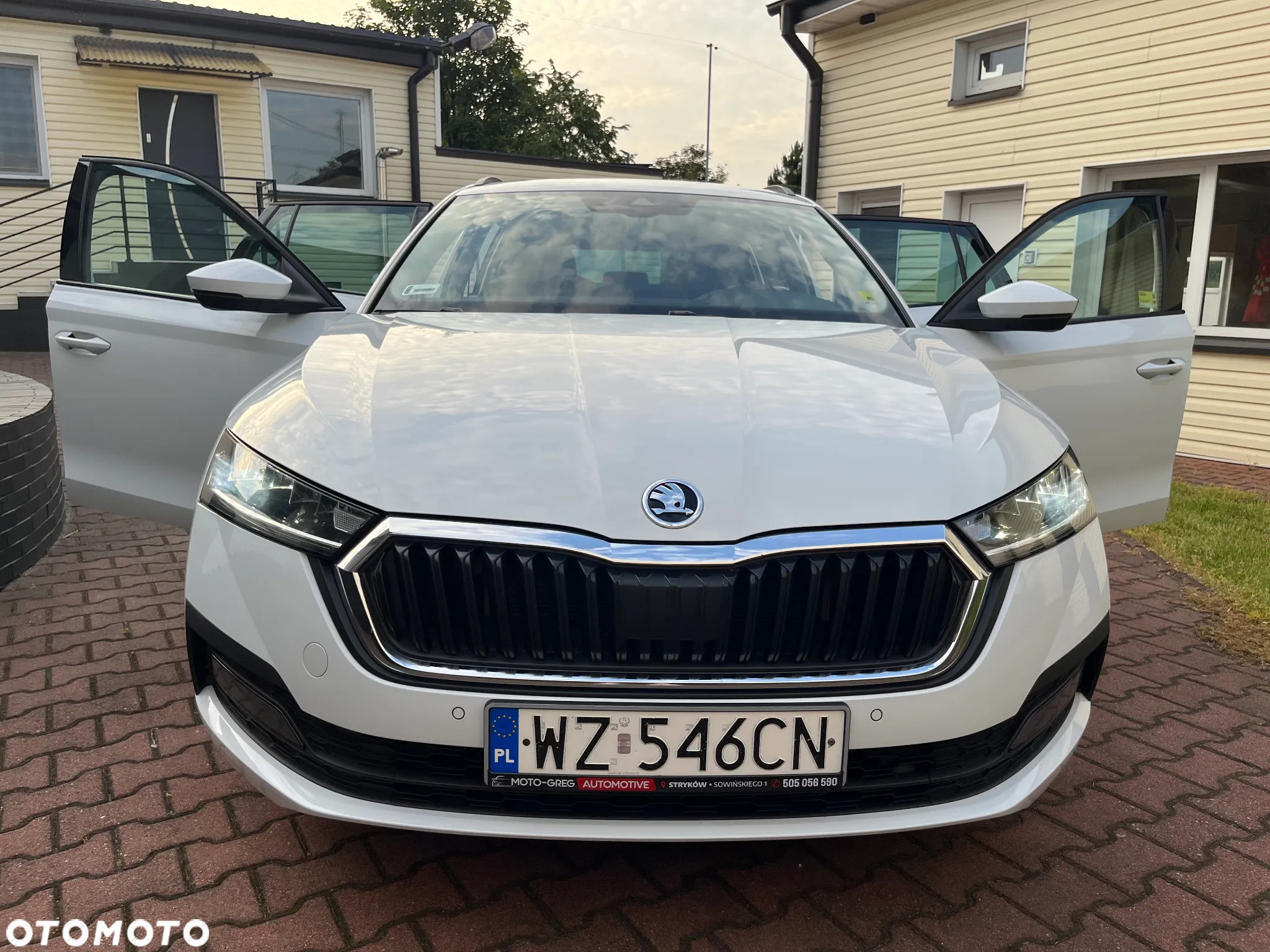 Skoda Octavia 2.0 TDI Ambition DSG - 32