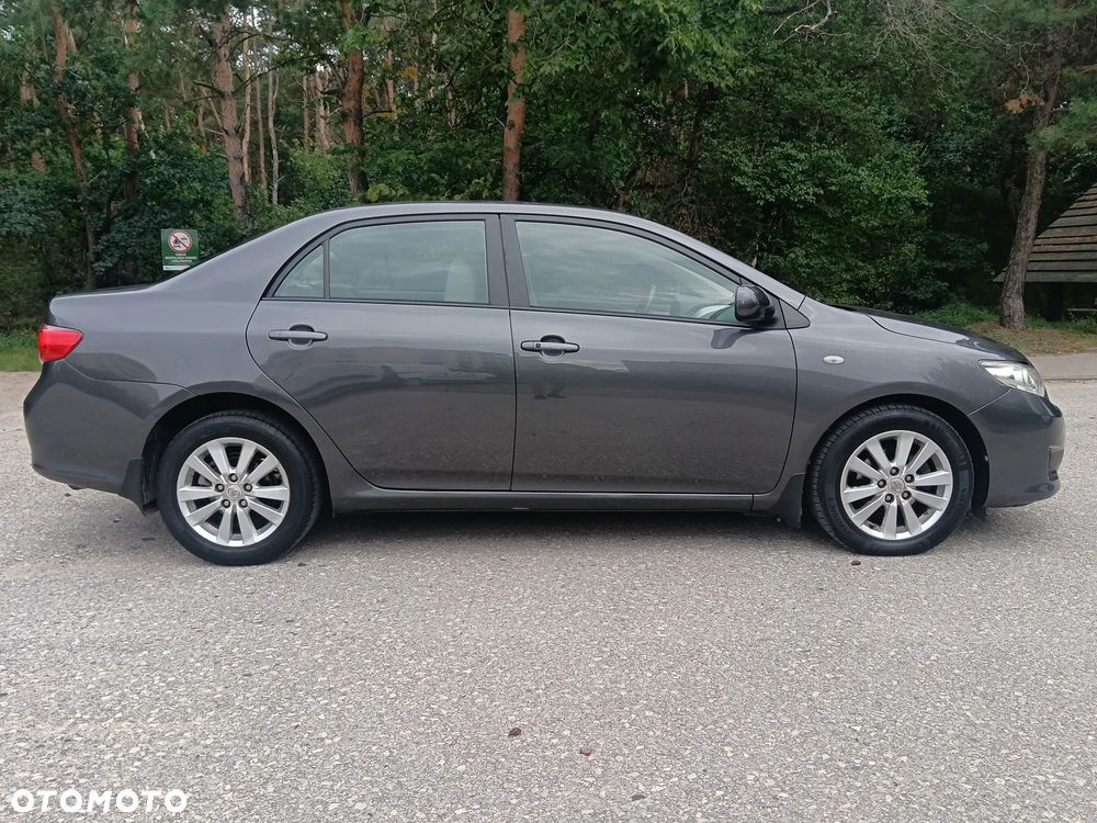 Toyota Corolla 1.6 VVT-i Prestige + NAVI MM - 10