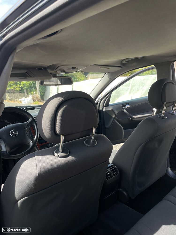 Mercedes-Benz C 220 - 6
