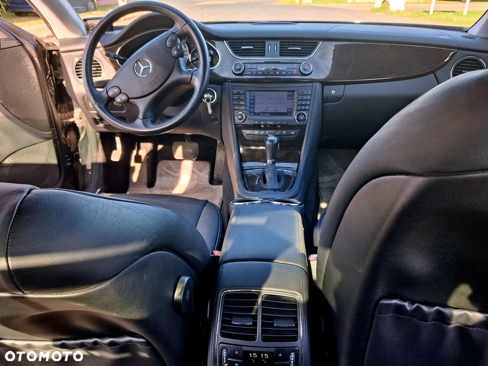 Mercedes-Benz CLS 350 CGI - 28