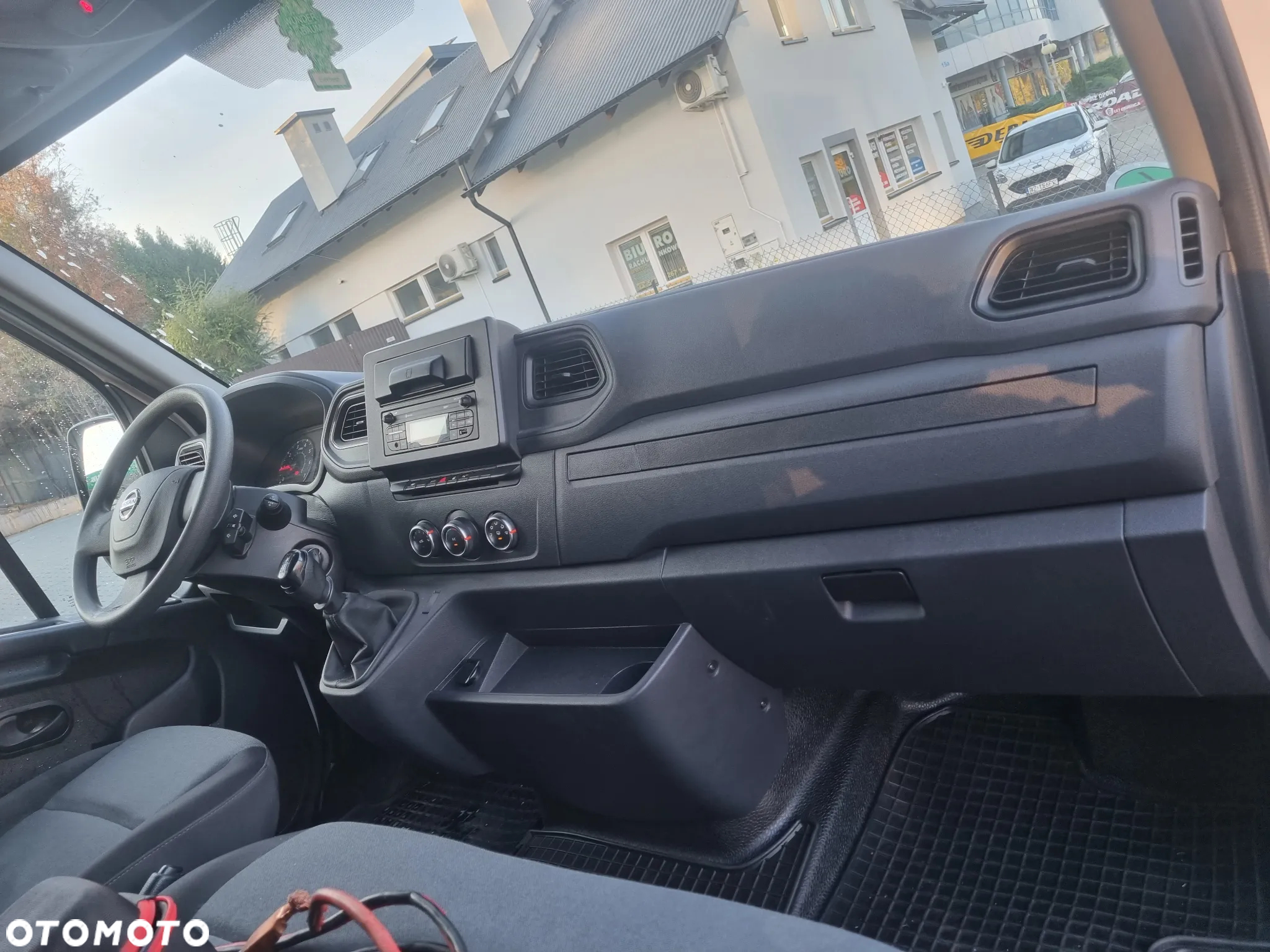 Nissan Nv 400 - 20