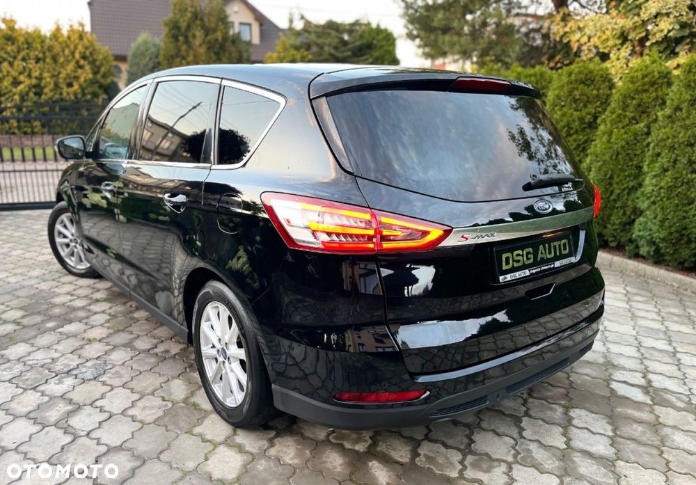 Ford S-Max - 10