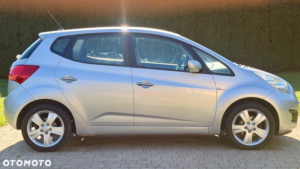 Kia Venga 1.4 CVVT Attract - 16