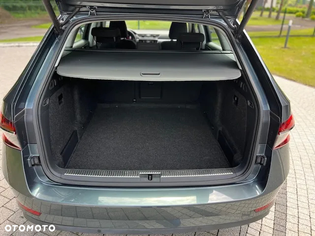 Skoda Superb 2.0 TSI Ambition DSG - 10