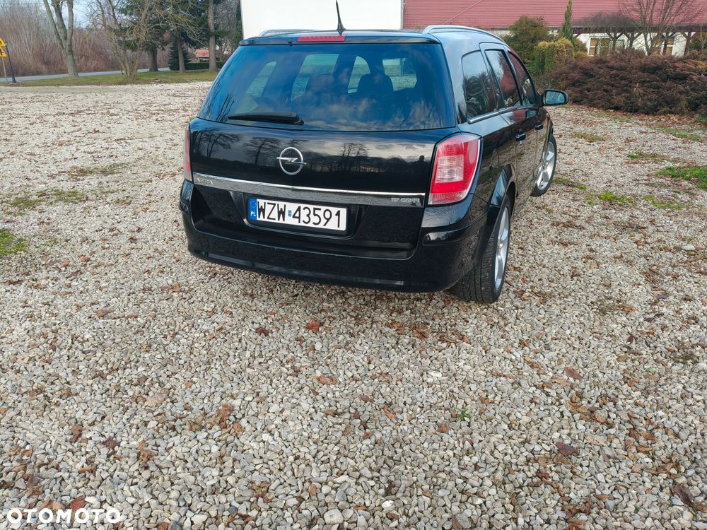 Opel Astra 1.7 CDTI DPF - 8