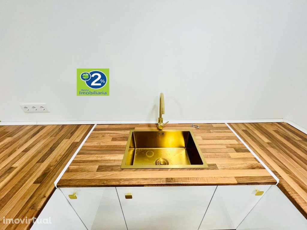 Moradia T2, Bem localizada - Grande imagem: 5/9