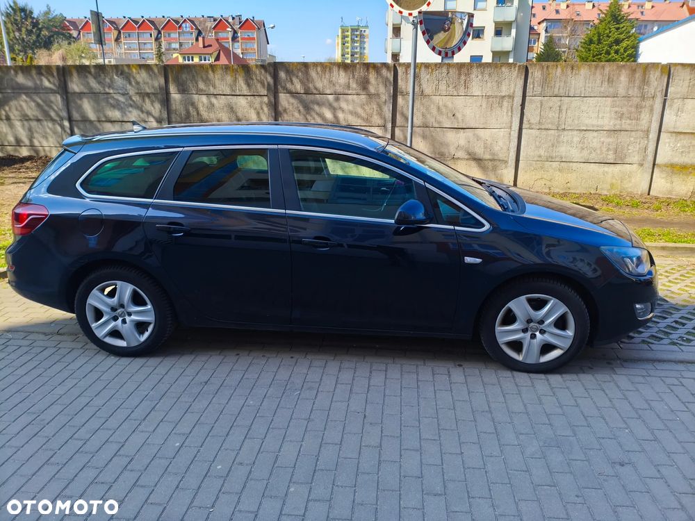 Opel Astra 2.0 CDTI Sport - 1