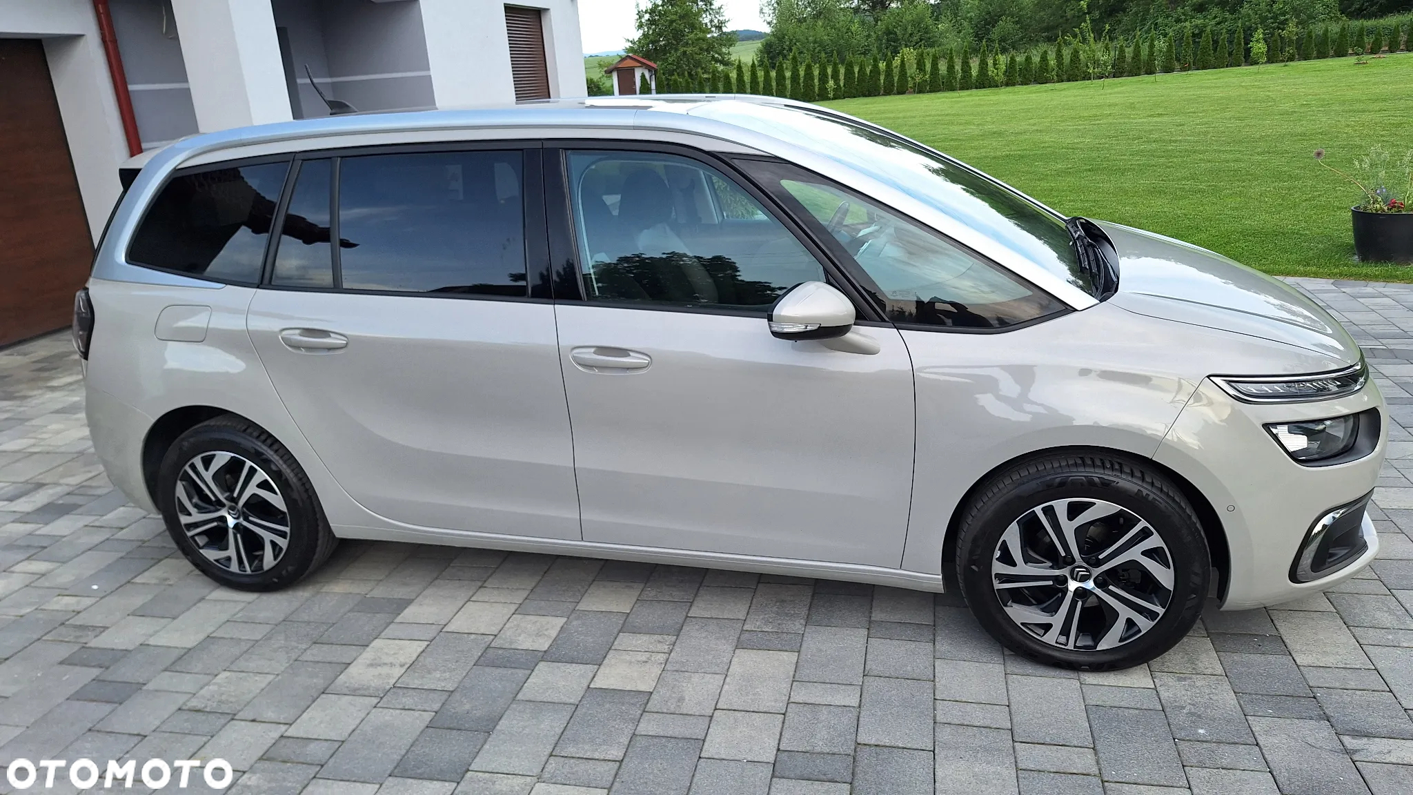 Citroën C4 SpaceTourer Grand 1.5 BlueHDi Shine S&S - 38