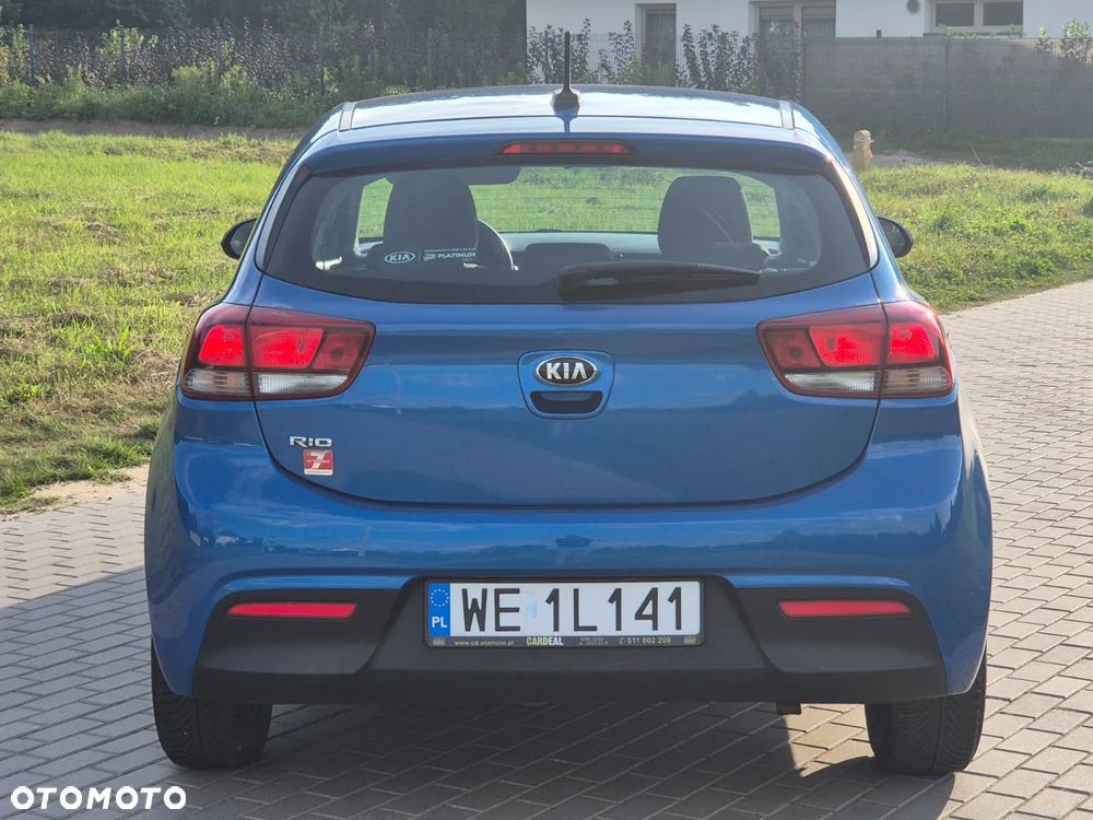 Kia Rio 1.2 M - 18