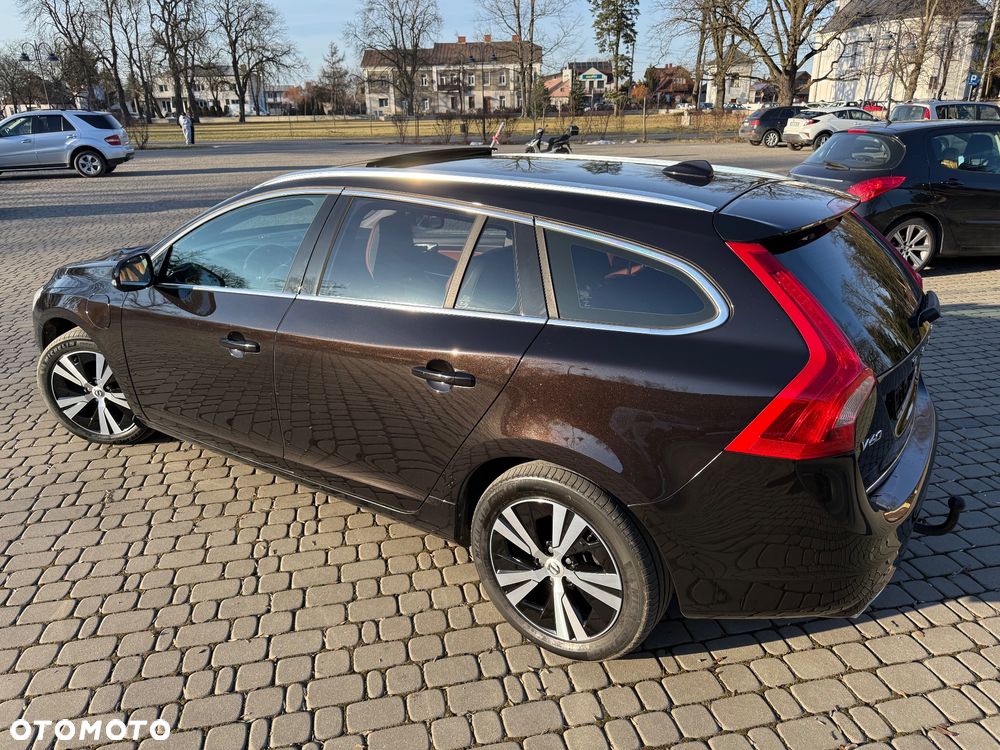 Volvo V60 - 11