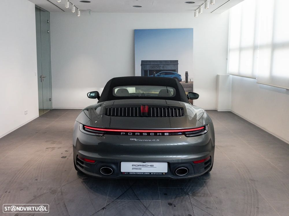 Porsche 911 (992) Carrera 4S PDK - 18