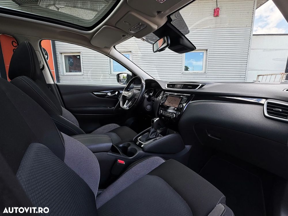 Nissan Qashqai 1.5 DCI DCT N-CONNECTA - 17
