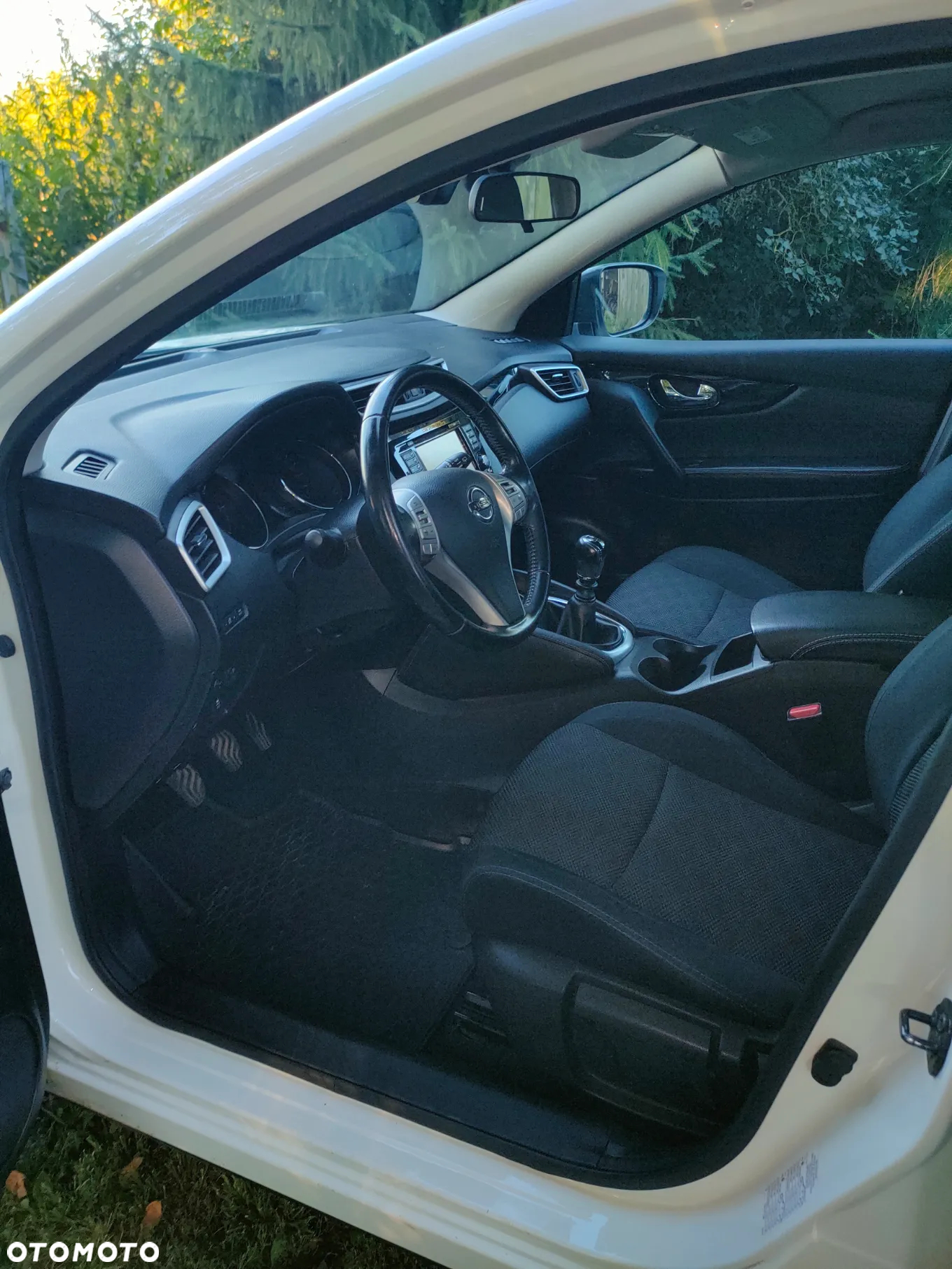 Nissan Qashqai 1.6 DCi Acenta EU6 - 9