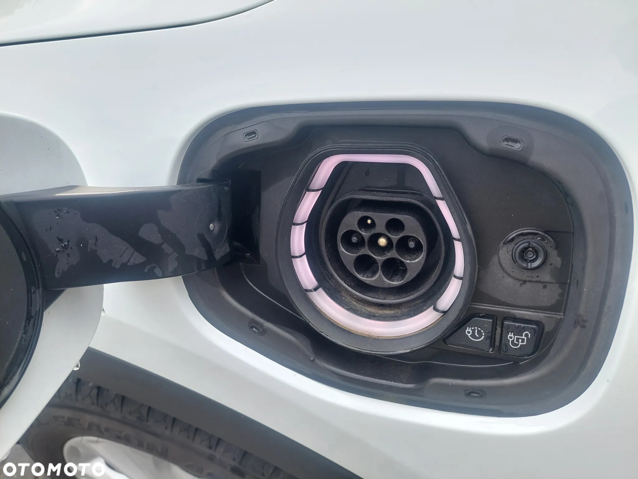 Ford Kuga - 15