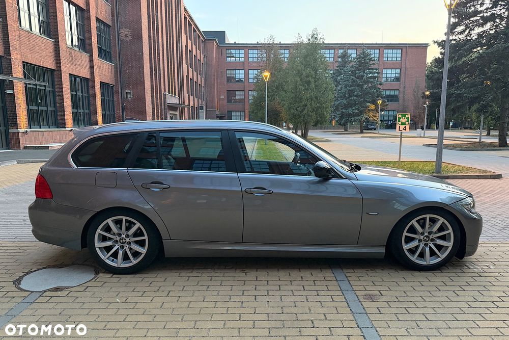 BMW Seria 3 - 18