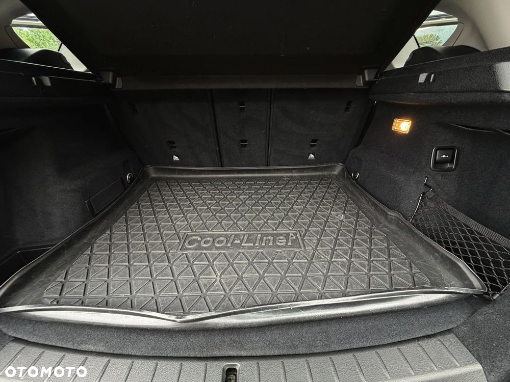 BMW Seria 2 218d Sport-Aut Advantage - 34