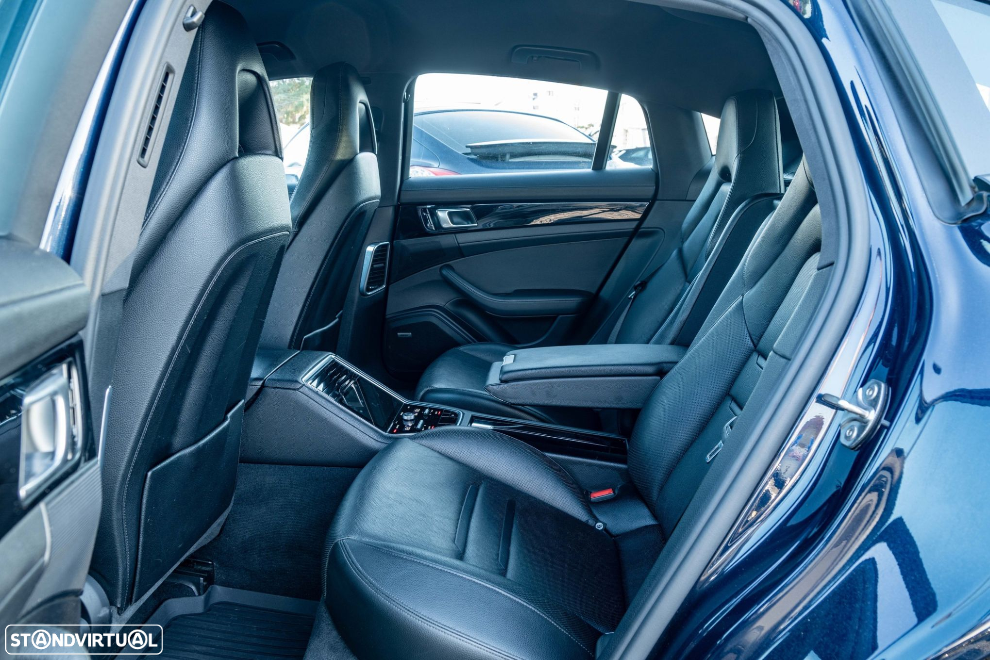 Porsche Panamera 4 Executive - 7
