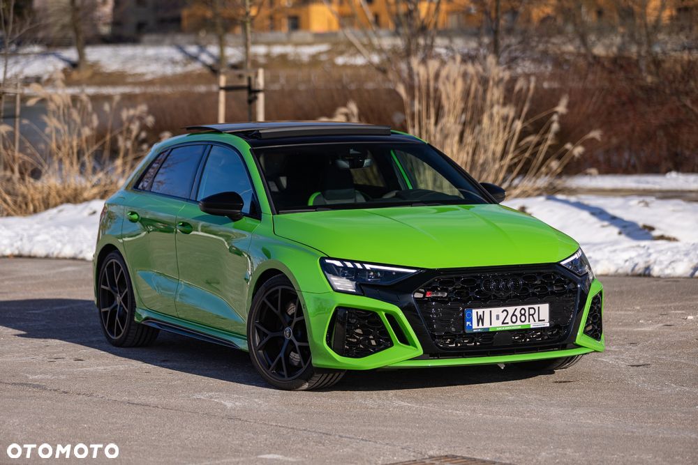 Audi RS3 Sportback - 1