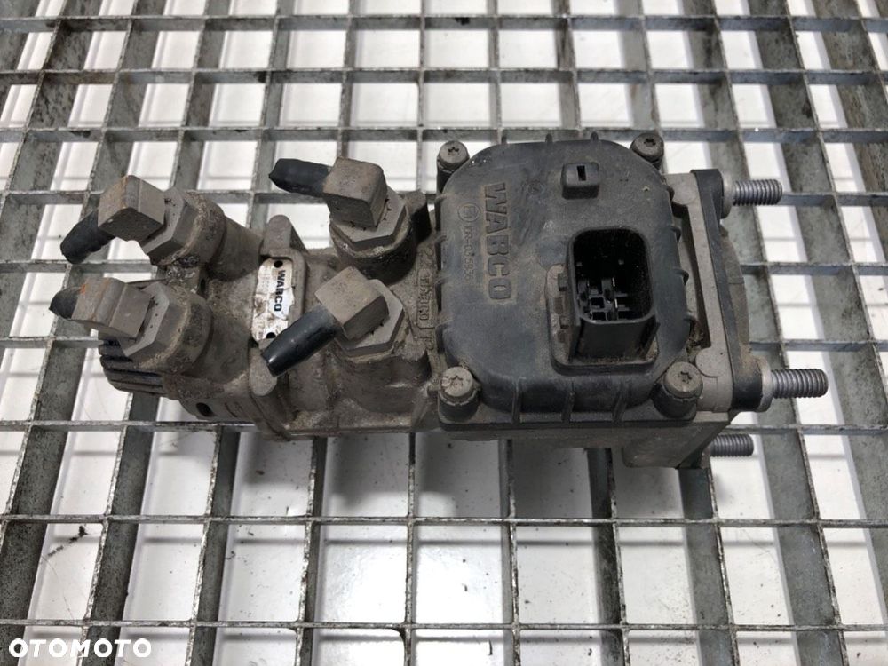 ZAWÓR GŁÓWNY HAMULCA  DAF XF 2012 - 2022 FT 460 340 kW [462 KM] 4x2 2012 10R-035936 - 3