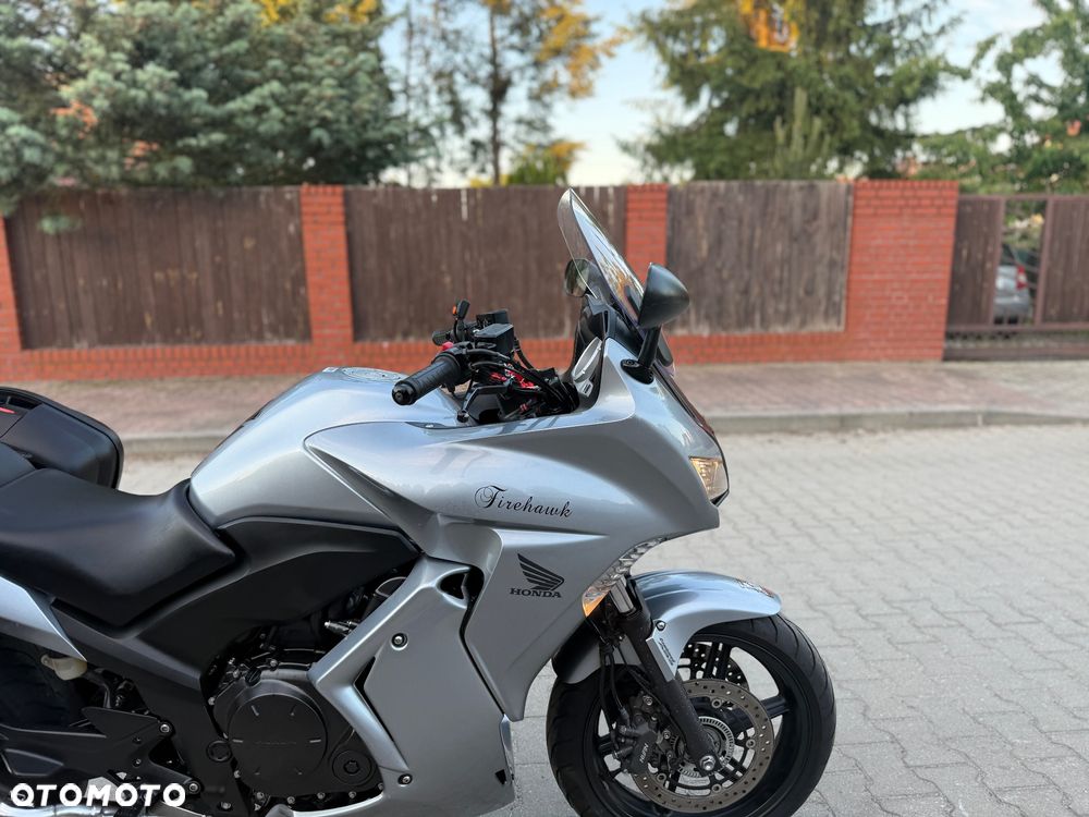 Honda CBF - 7