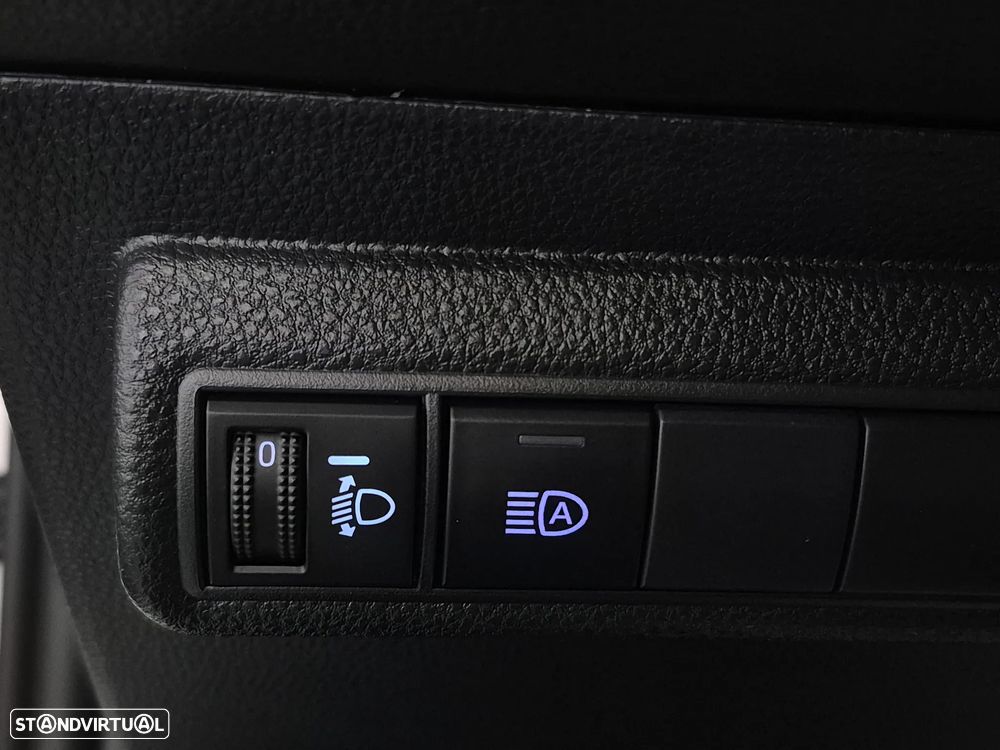 Toyota Corolla SD 1.6 Exclusive - 19