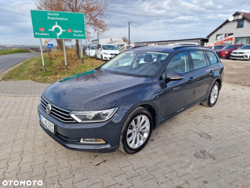 Volkswagen Passat Variant ver-variant-1-6-tdi-bluemotion-technology-dsg-comfortline - 2
