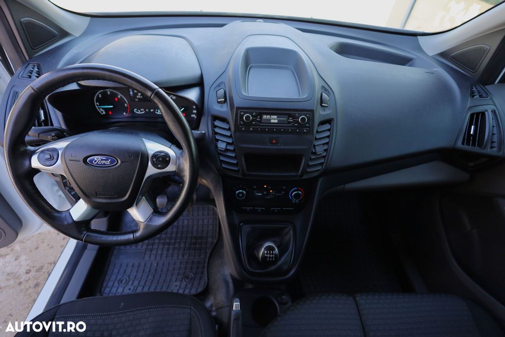 Ford Transit Connect 3 locuri - 15