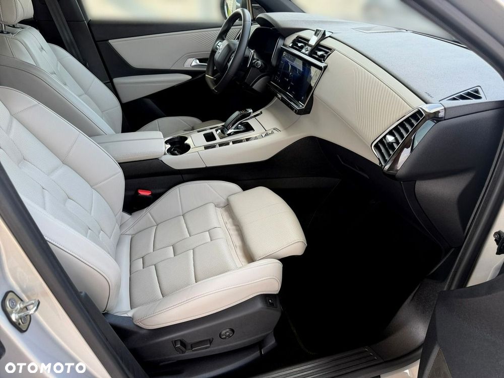 DS Automobiles DS 7 Crossback - 24