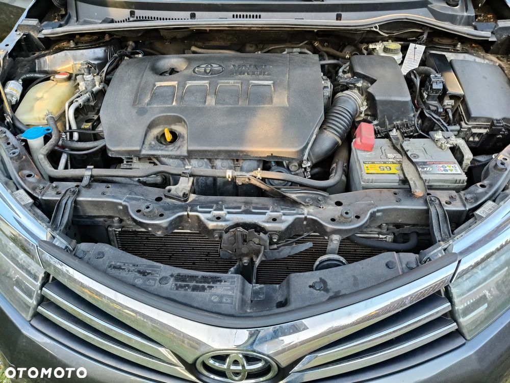Toyota Corolla 1.6 Prestige - 6