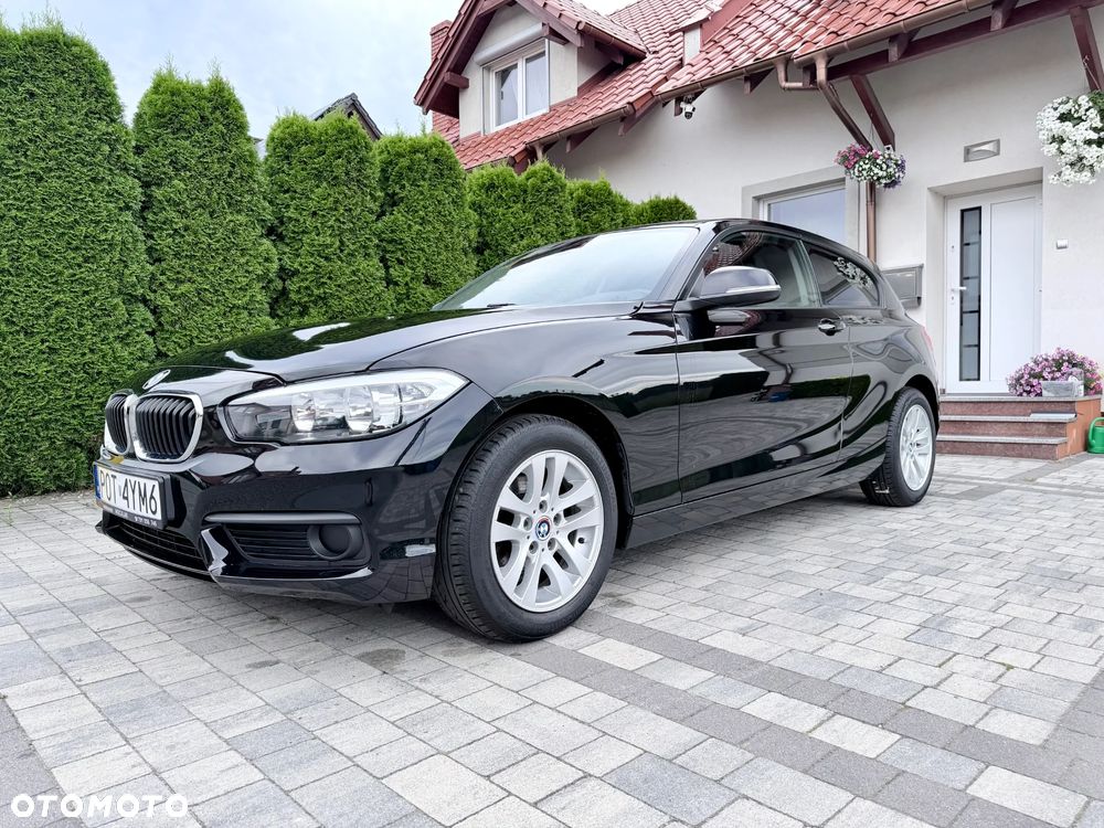 BMW Seria 1 116i - 22