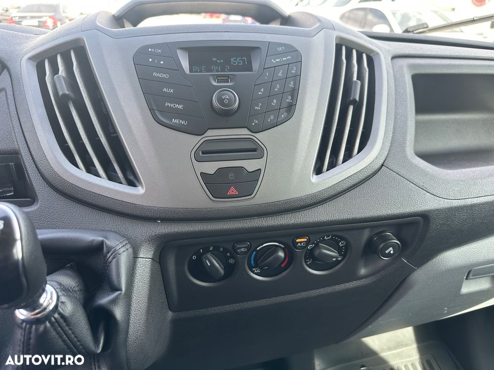 Ford Transit - 17