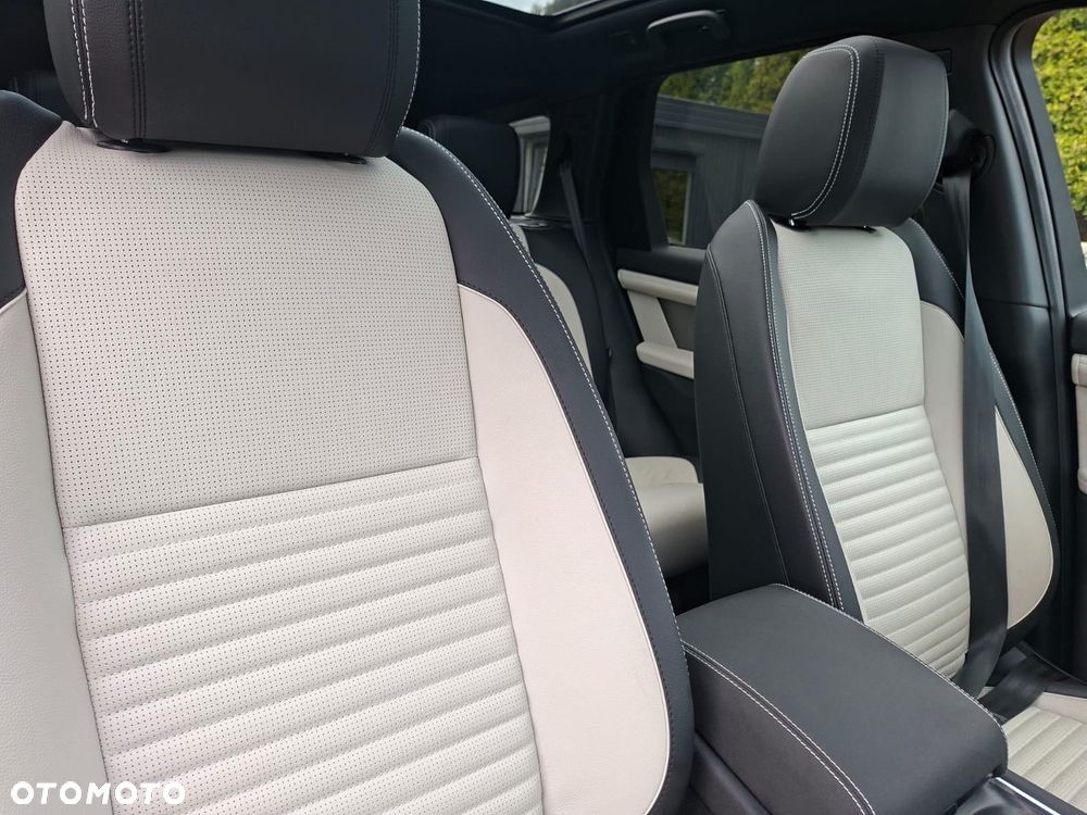 Land Rover Discovery Sport D200 Dynamic SE - 26