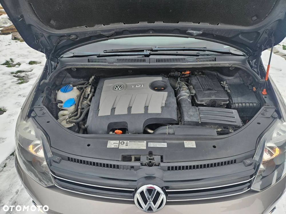 Volkswagen Golf Plus 2.0 TDI DPF Style - 24