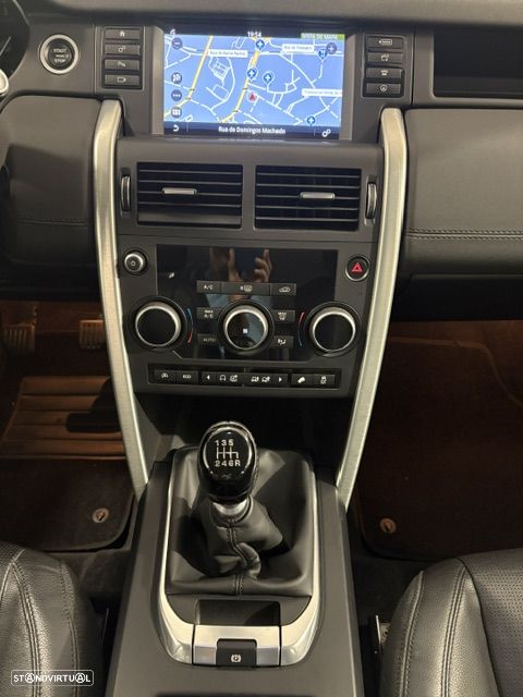 Land Rover Discovery Sport 2.0 TD4 HSE Luxury - 43