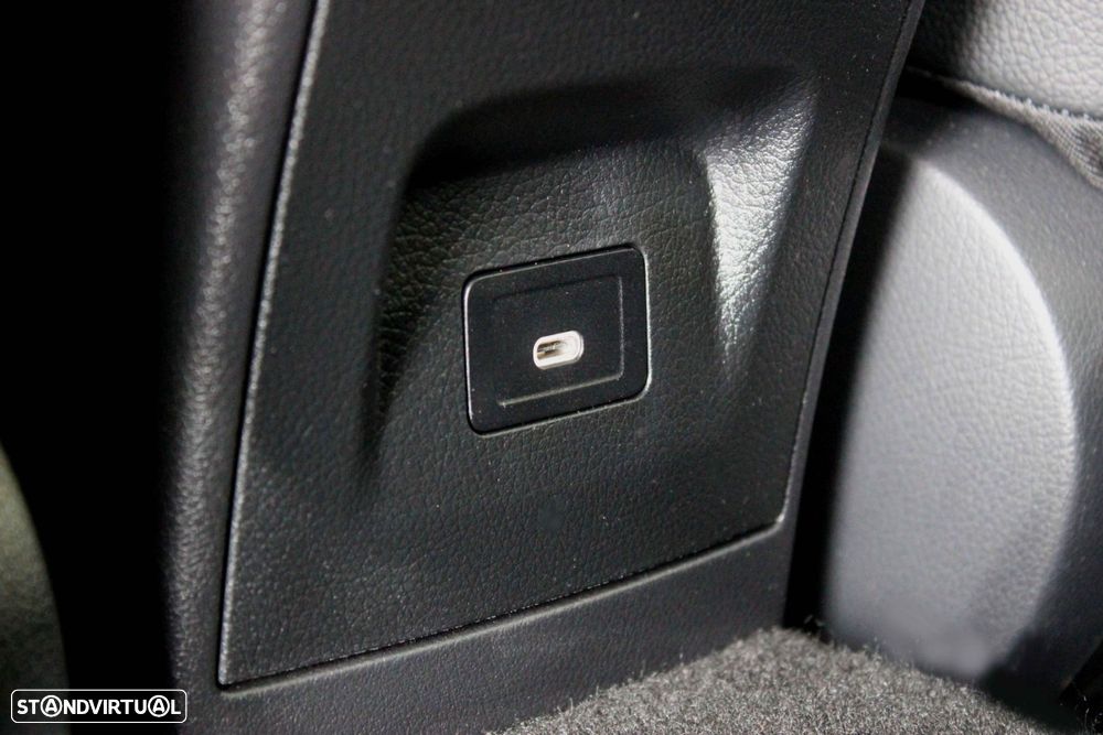 Mercedes-Benz A 180 d AMG Line Aut. - 36