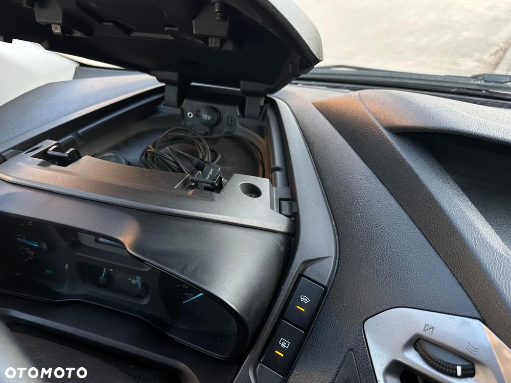 Ford TRANSIT CUSTOM - 25