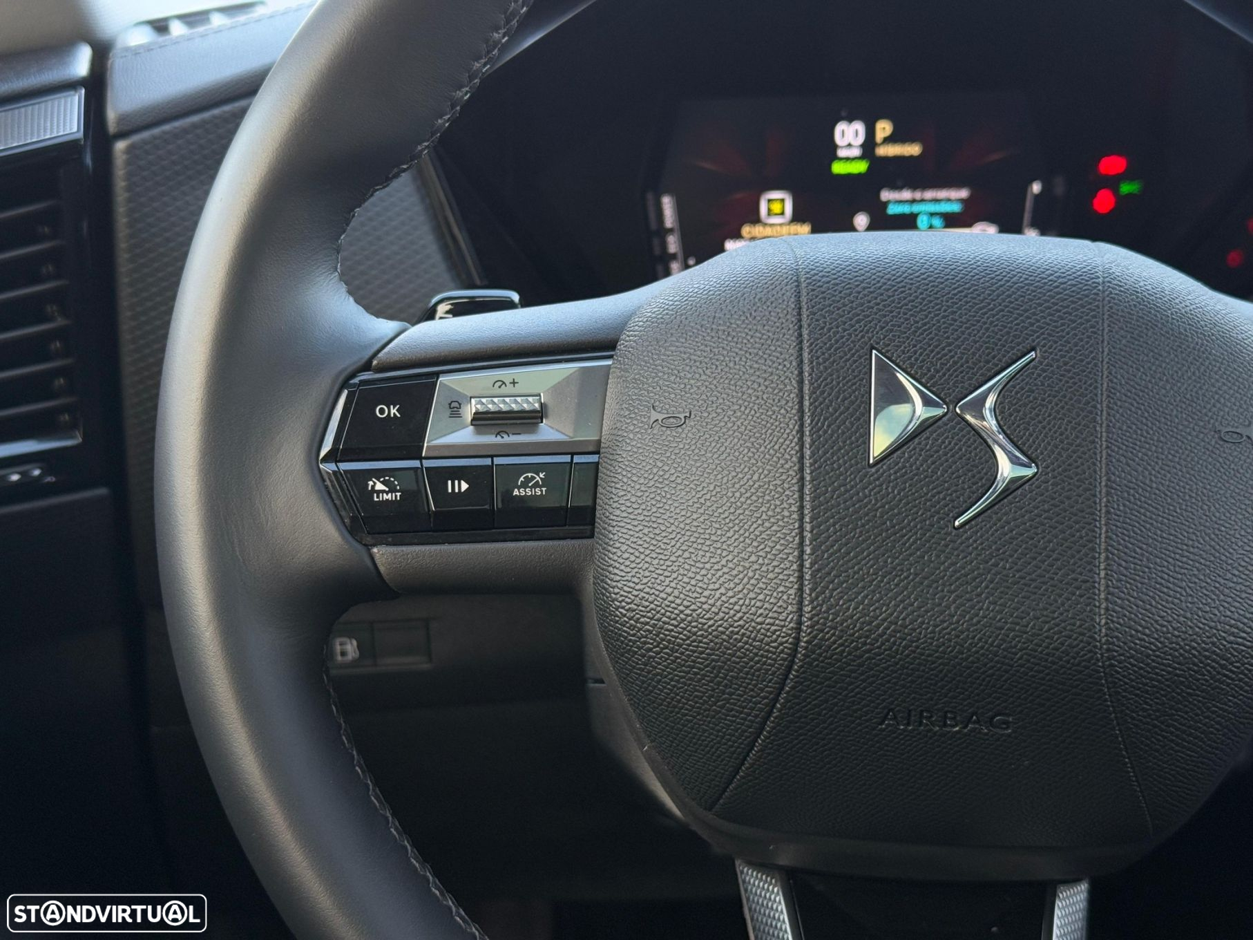 DS DS4 E-TENSE 225 ETOILE+Nappa - 11
