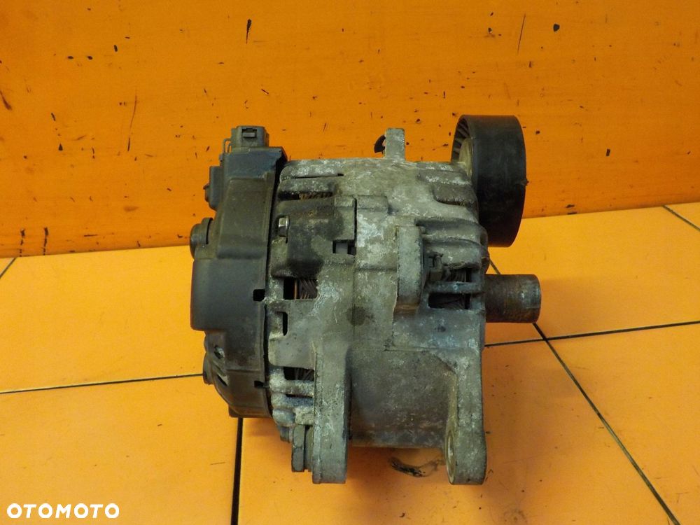 HYUNDAI ix55 3.0 CRDI 10r alternator 37300-3A002 - 3