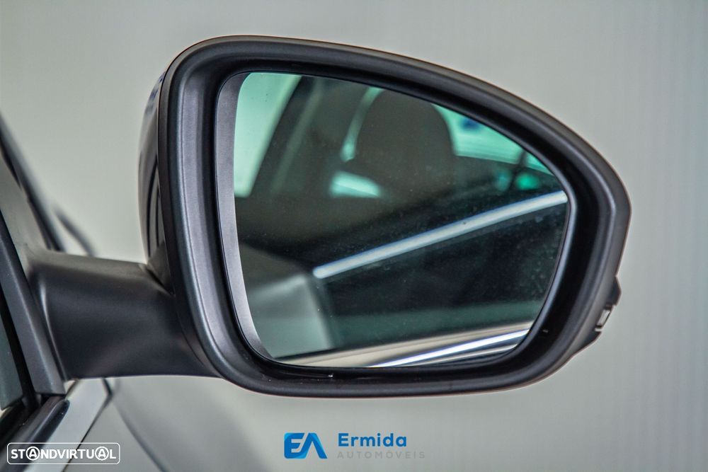 Renault Mégane 1.5 Blue dCi Limited - 10