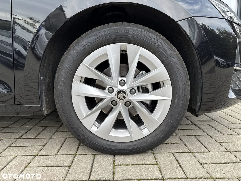 Skoda Octavia 2.0 TDI Edition 130 Selection DSG - 14