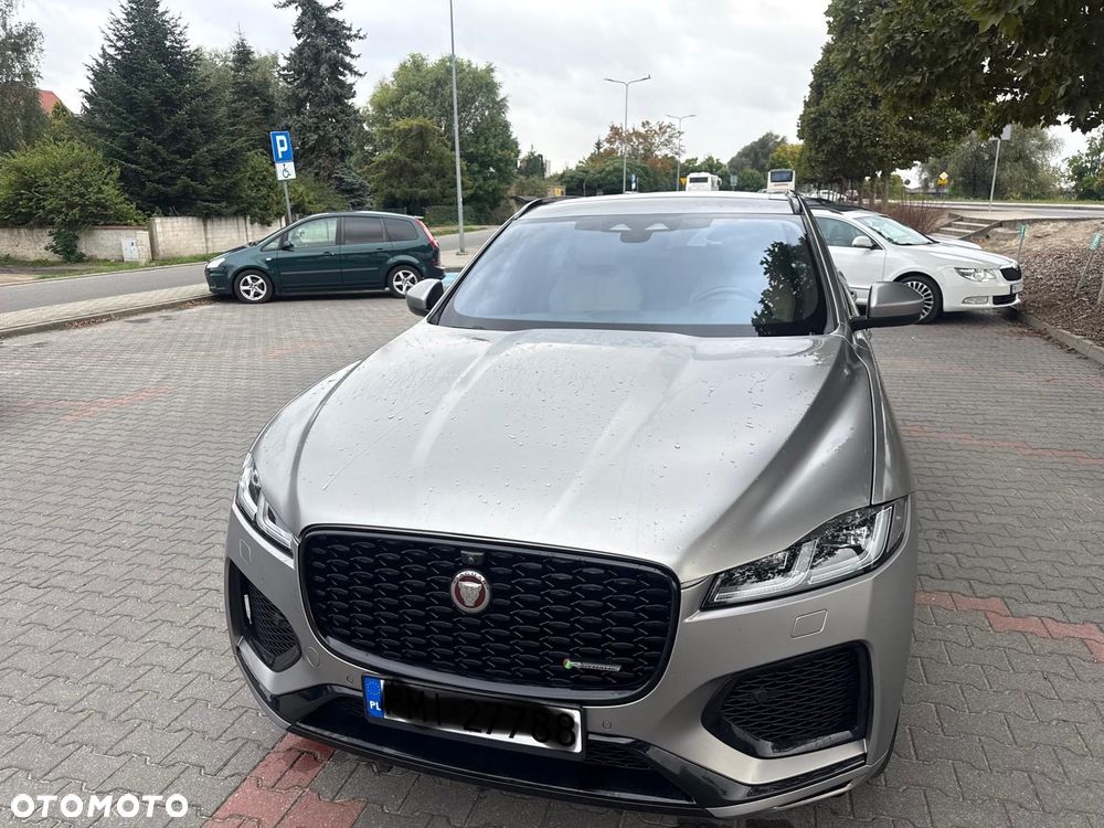 Jaguar F-Pace - 4